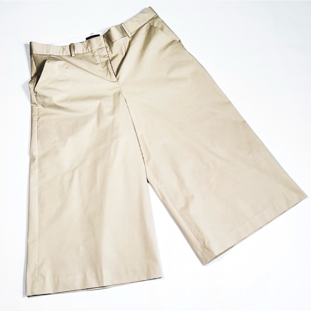 Theory Beige Wide-Leg Cropped Pants - Picture 3 of 8